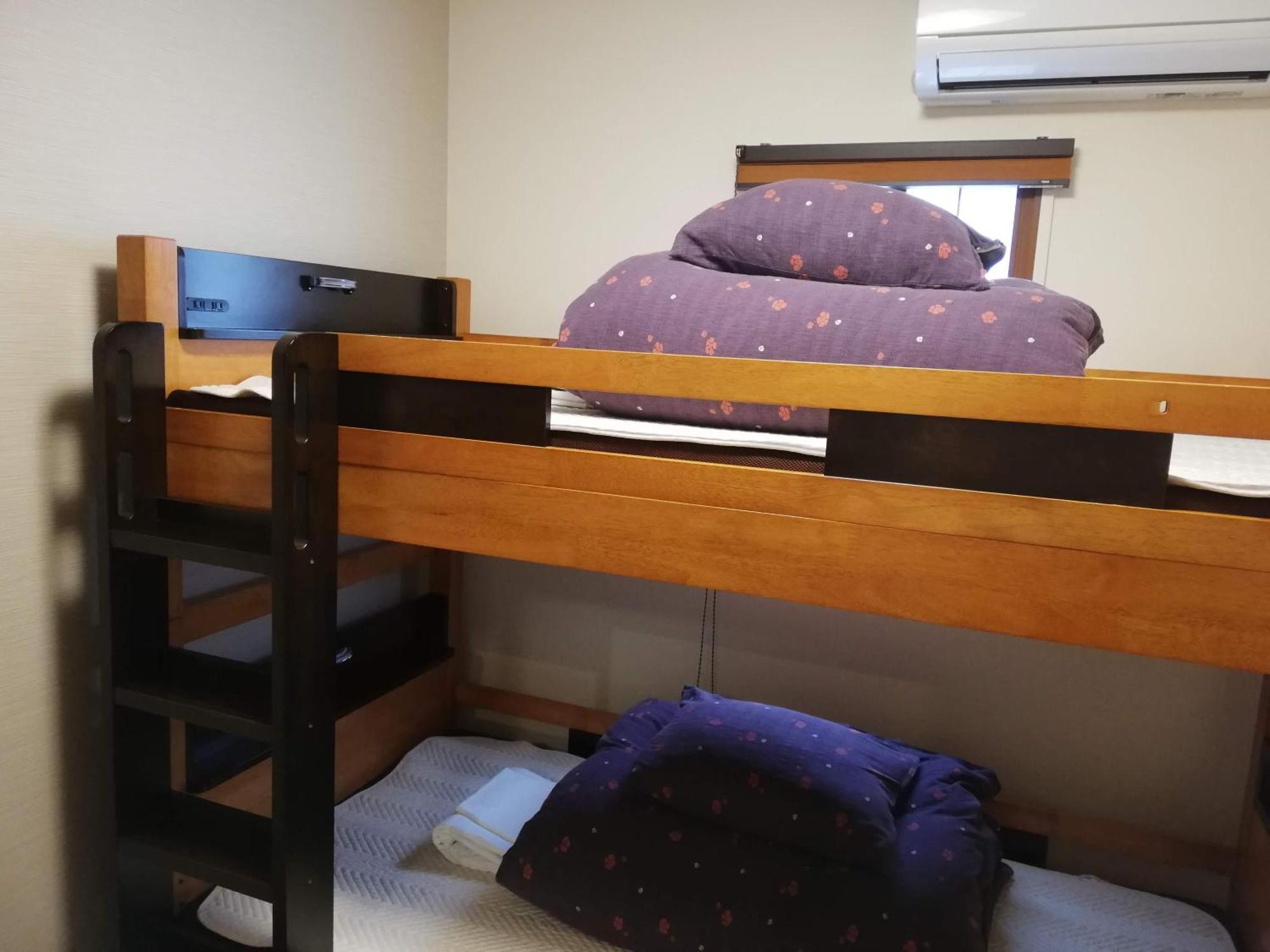 K'S House Kanazawa - Travelers Hostel Номер фото